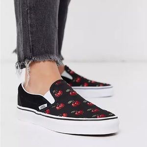 New Vans Classic Slip-On (Cherries) Black